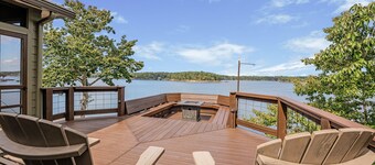 Deep Water Lake Front with Amazing Views, Dock, Game room, SUPs, and Fire Pit