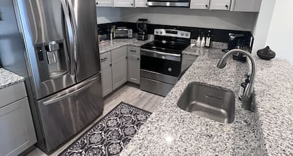 Quiet and Cozy | 2BR in Tysons | Parking + Metro