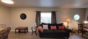 Smart TV, DVD player, books, video library