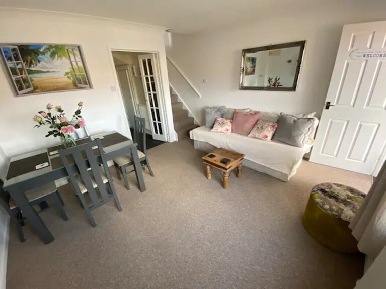 Poole, Holes Bay Harbour Nature Reserve - 'Right' Next To The Water :-) Sleeps 3 - Poole