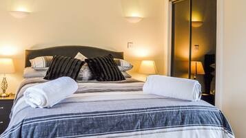 2 bedrooms, free WiFi, bed sheets