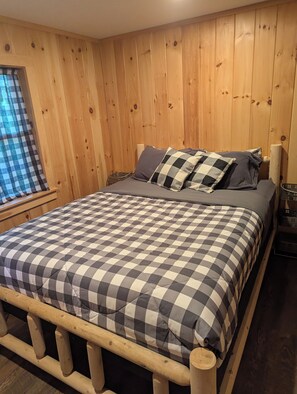 3 slaapkamers, een bureau, gratis wifi, beddengoed