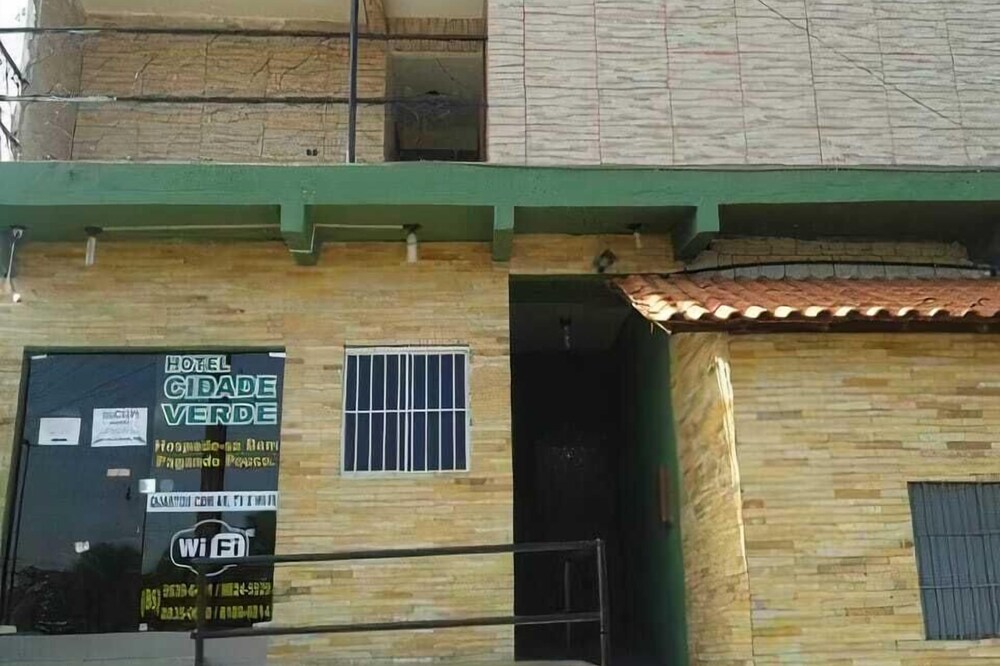Hotel Cidade Verde econômico