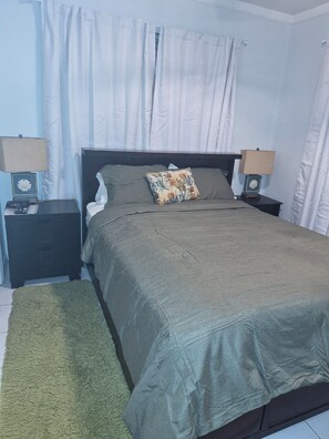 1 bedroom, iron/ironing board, free WiFi, bed sheets