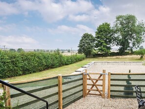 Property grounds - The Sheep Shed - UK38437 (Bridlington)