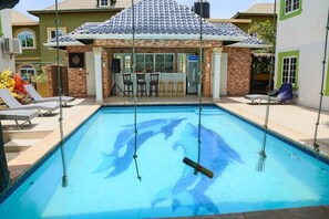 Piscine extérieure