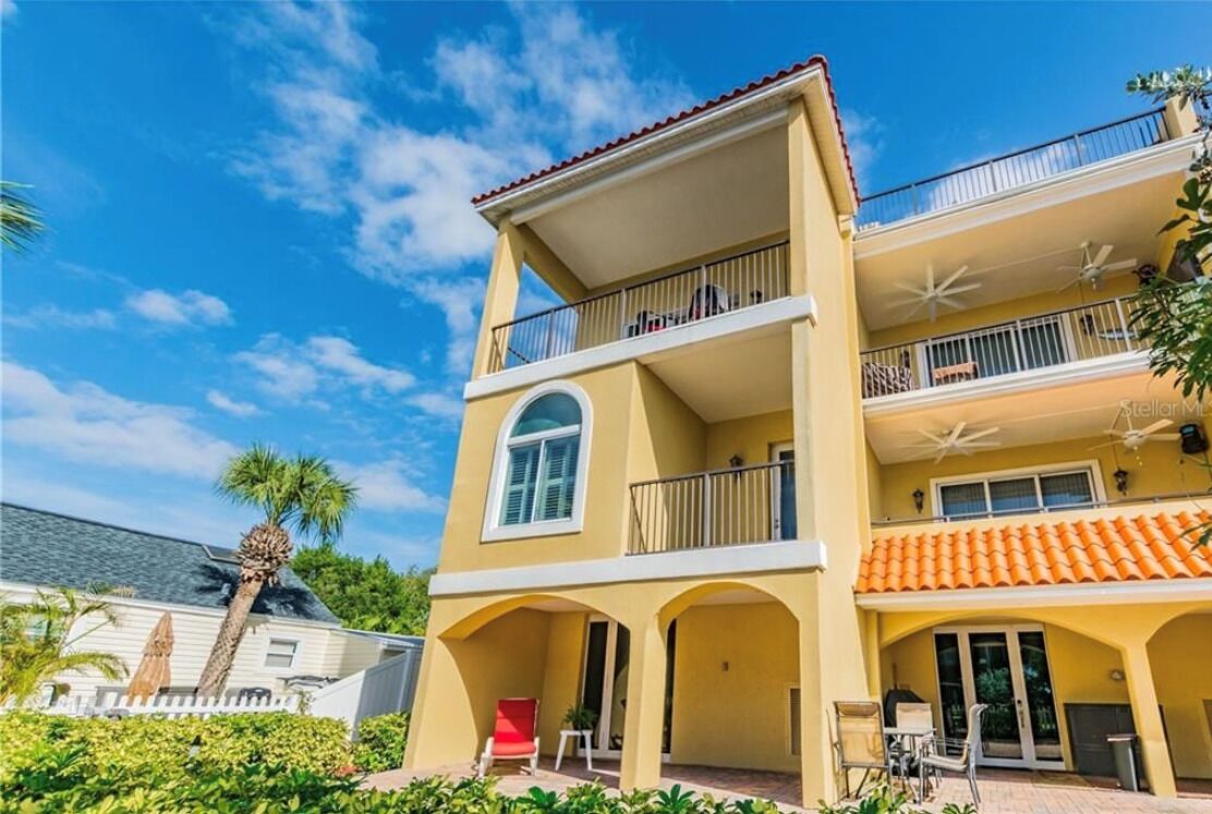 Sunset Beach Townhome, Rooftop Terrace, Beachviews, Steps to the Beach, Elevator