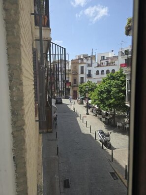 Double Room, Balcony, City View | Interior - Le Petit Palu Sevilla (Seville)