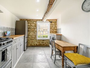 Dishwasher - 2 bedroom accommodation in Castleton, near Whitby (Castleton, near Whitby)