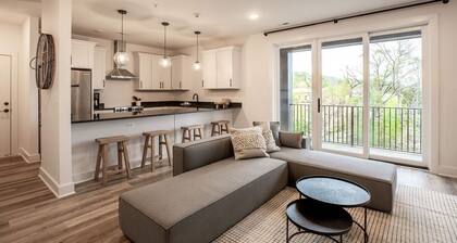 Piedmont Place 401 | Lux Vineyard & Brewery Getaway in the Heart of Crozet | Pet Friendly