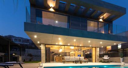 Luxury villa BESCA with sauna and jacuzzi