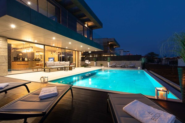 An infinity pool, a heated pool