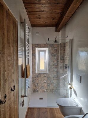 Dusche, Bidet