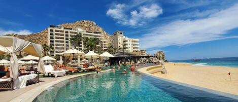 Outdoor pool, a heated pool