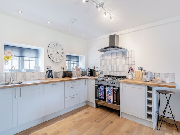 Geschirrspüler, Hochstuhl