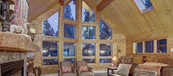 Spruce Creek Lodge- 5 min to Downtown Breck!