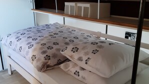 1 bedroom, desk, iron/ironing board, travel cot - Pavilion 4/6 pers. 30 m² Gruissan Les Ayguades (Gruissan)