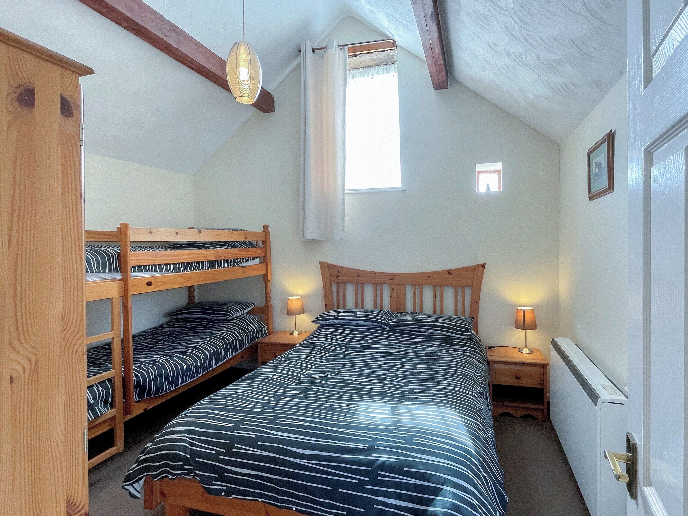1 chambre, Wi-Fi gratuit, draps fournis