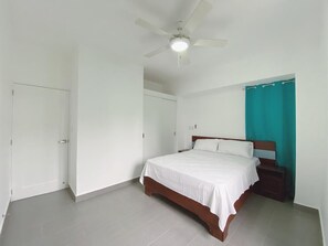 1 Schlafzimmer, Bügeleisen/Bügelbrett, kostenloses WLAN, Bettwäsche