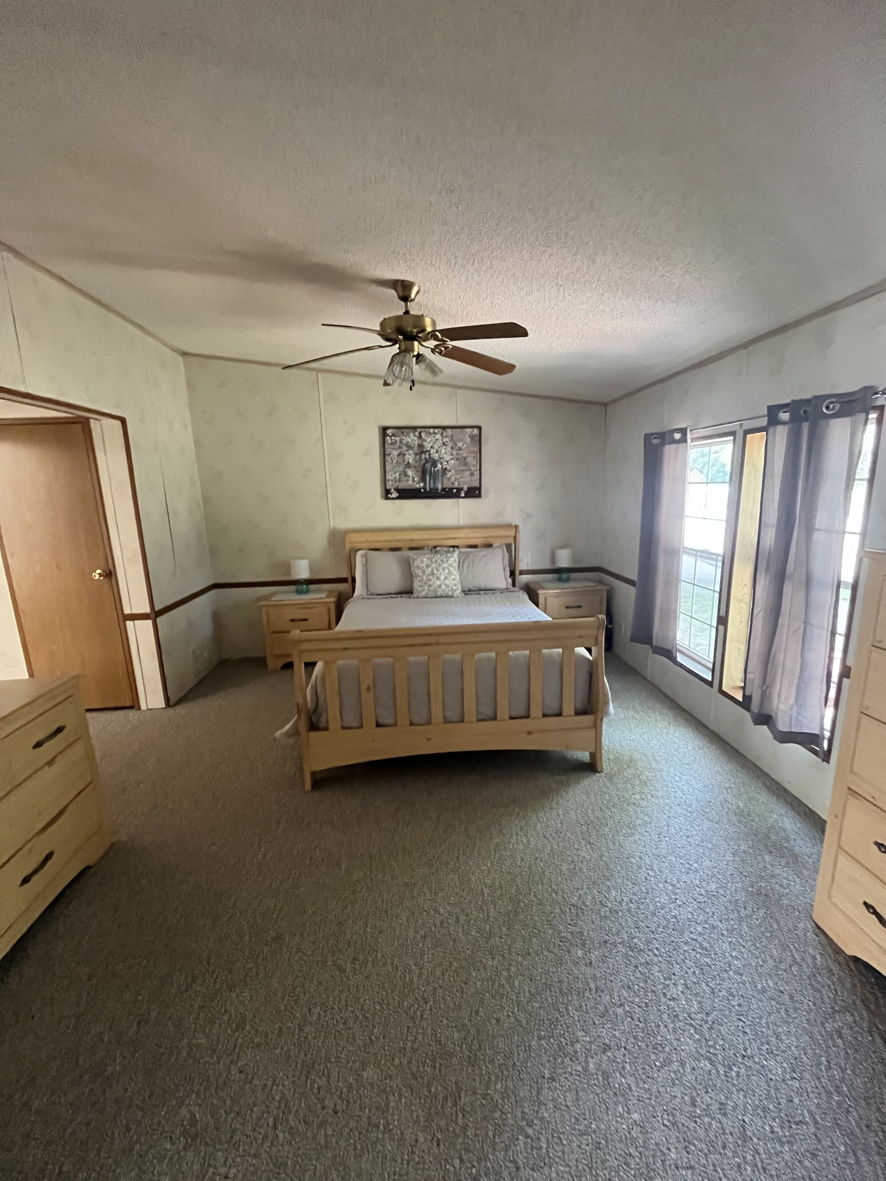 Cozy home right next to Silver Lake Sand Dunes !