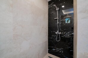 Hiustenkuivaaja, pyyhkeet