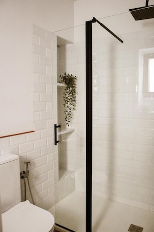 Bathroom. The Retreat of La Adrada (Avila)