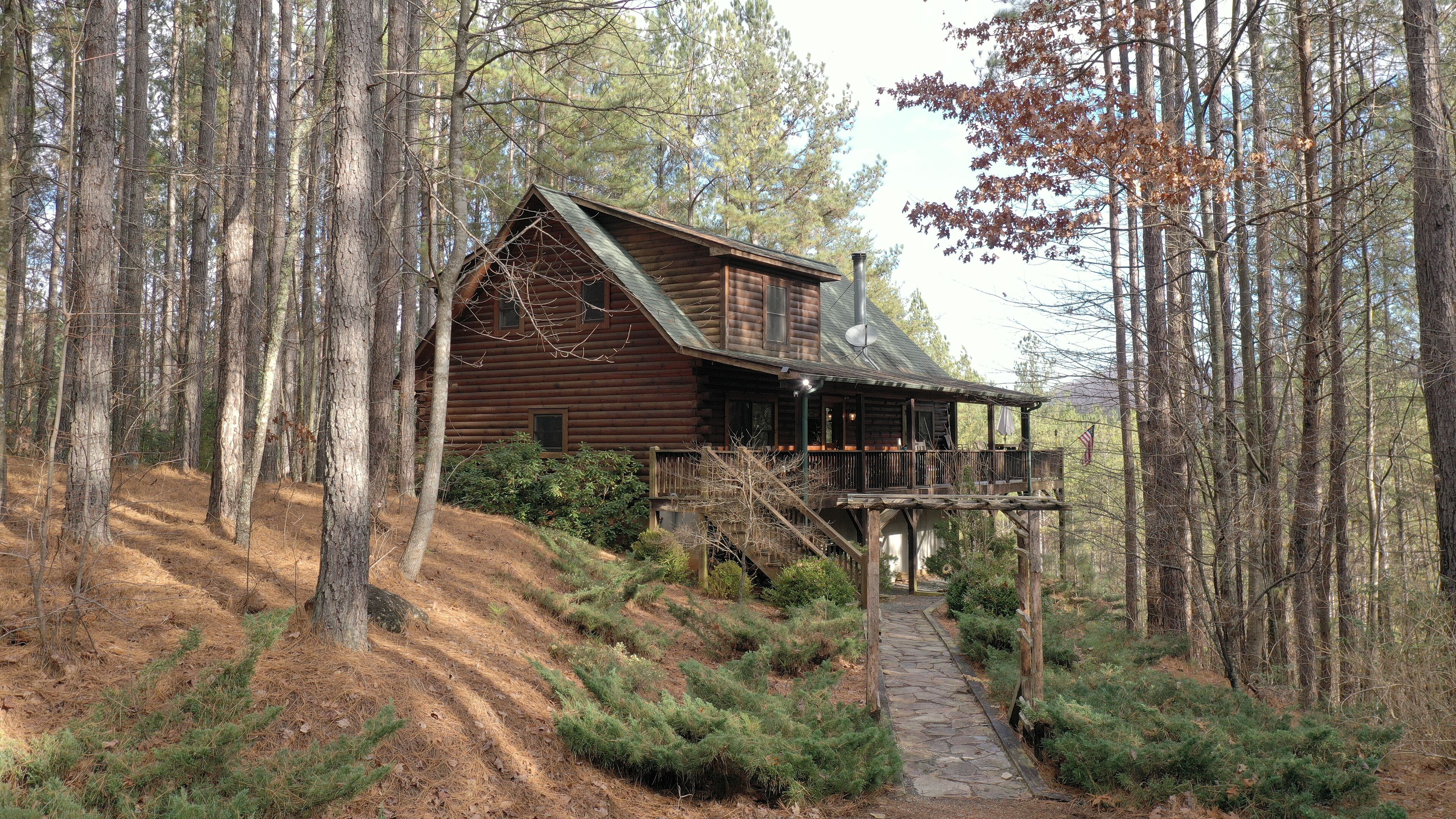 Gather & Relax at Whispering Pines Cabin!