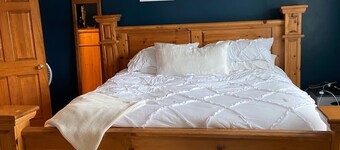 Fox River Townhouse- 3 Miles from EAA Grounds