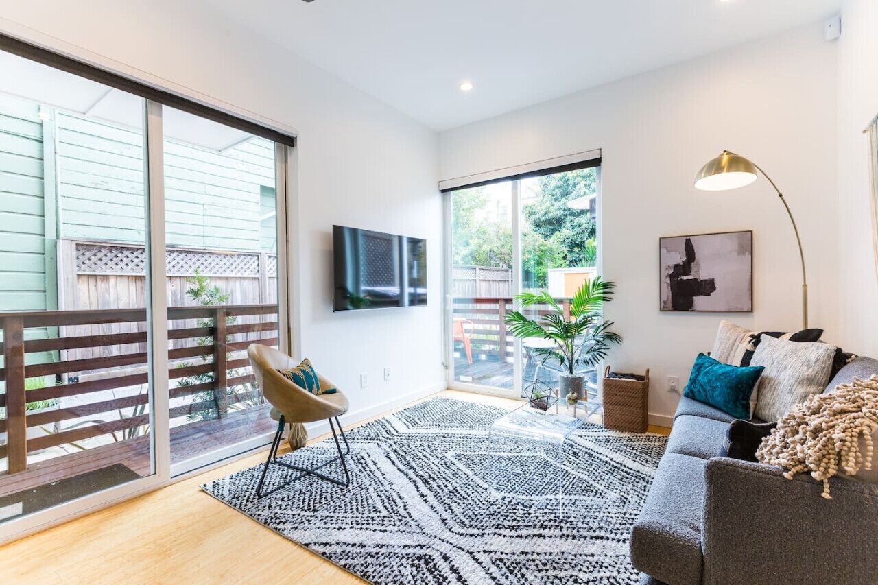 Televisión y impresora 