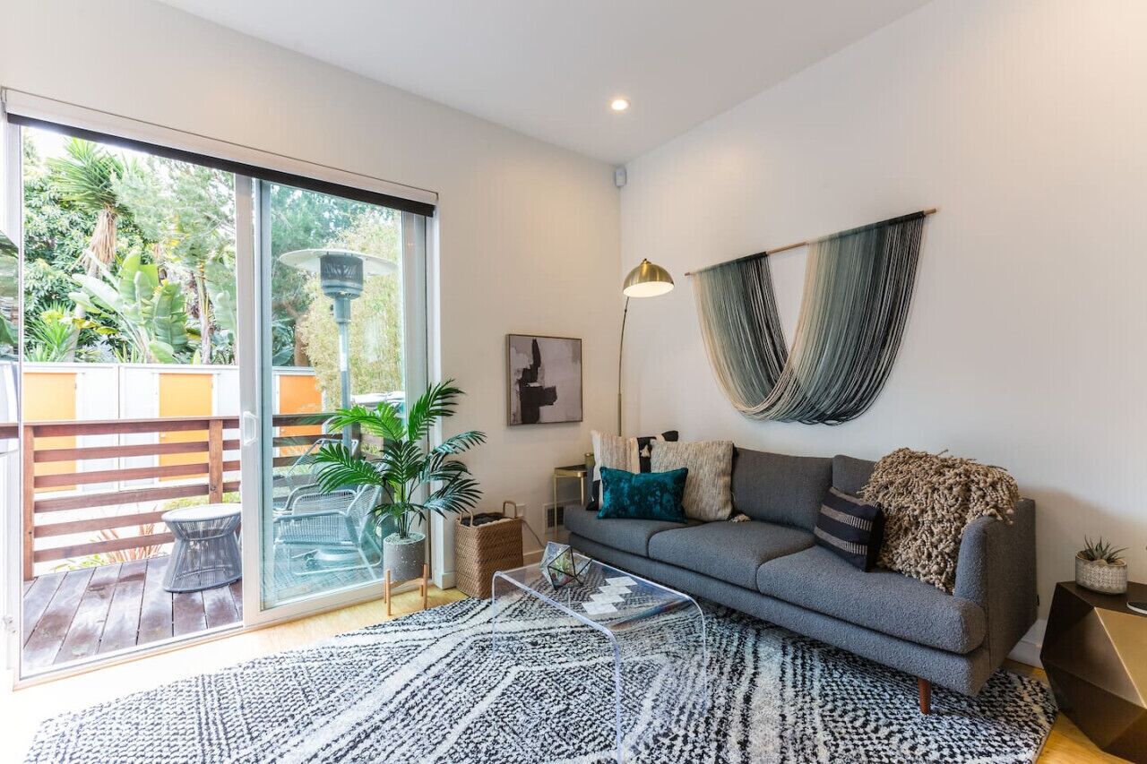 Televisión y impresora 