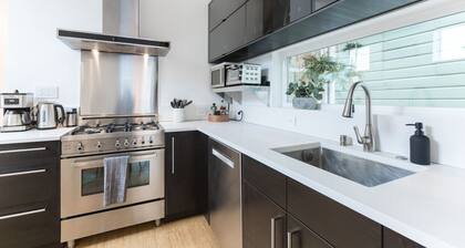 Urban Oasis! Modern Mission-Bernal 2BR, 30+ Nights