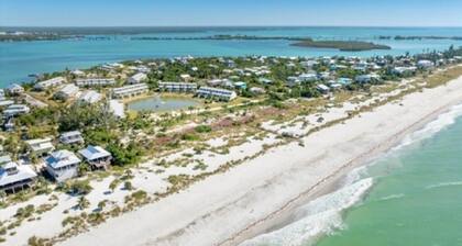 Little Gasparilla Island - Ocean View, Golf Cart, Ferry, Pool, Boat Dock