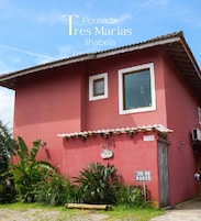 Fachada da propriedade
