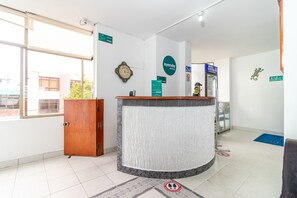 Check-in/check-out kiosk