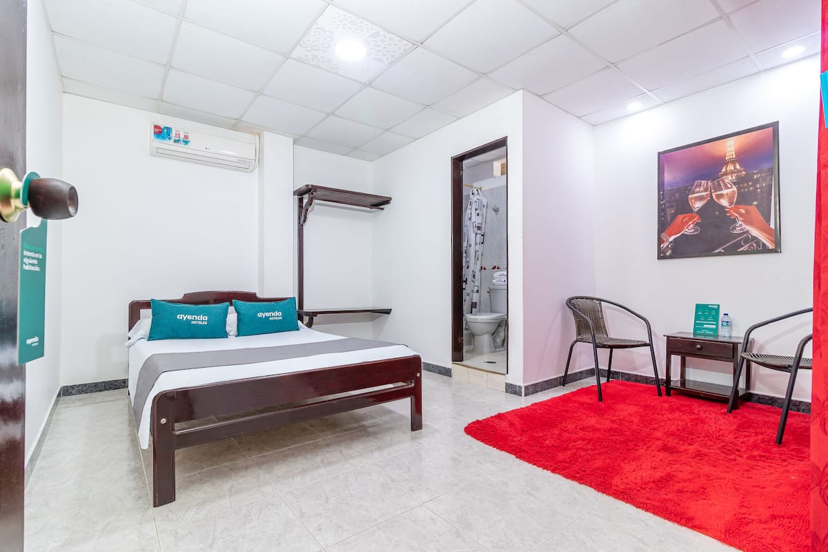 Air conditioner Double Room | Hypo-allergenic bedding, free WiFi, bed sheets