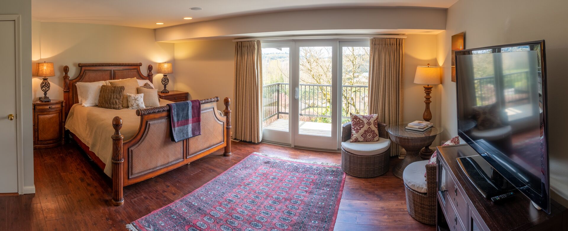 Woodinville Wine Country Tuscan/Chateau Style Home w/ Winery & 120 yr Cider Mill