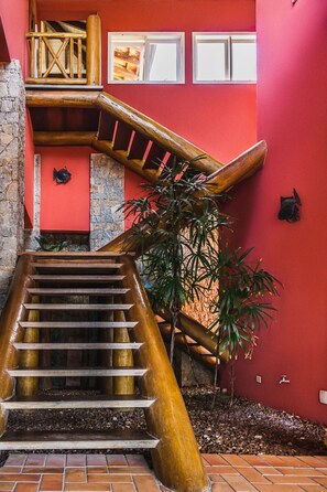 Staircase - Mansão Sobreomar - Ilhabela (Ilhabela)