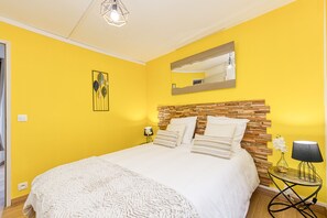 1 bedroom, iron/ironing board, free WiFi, bed sheets