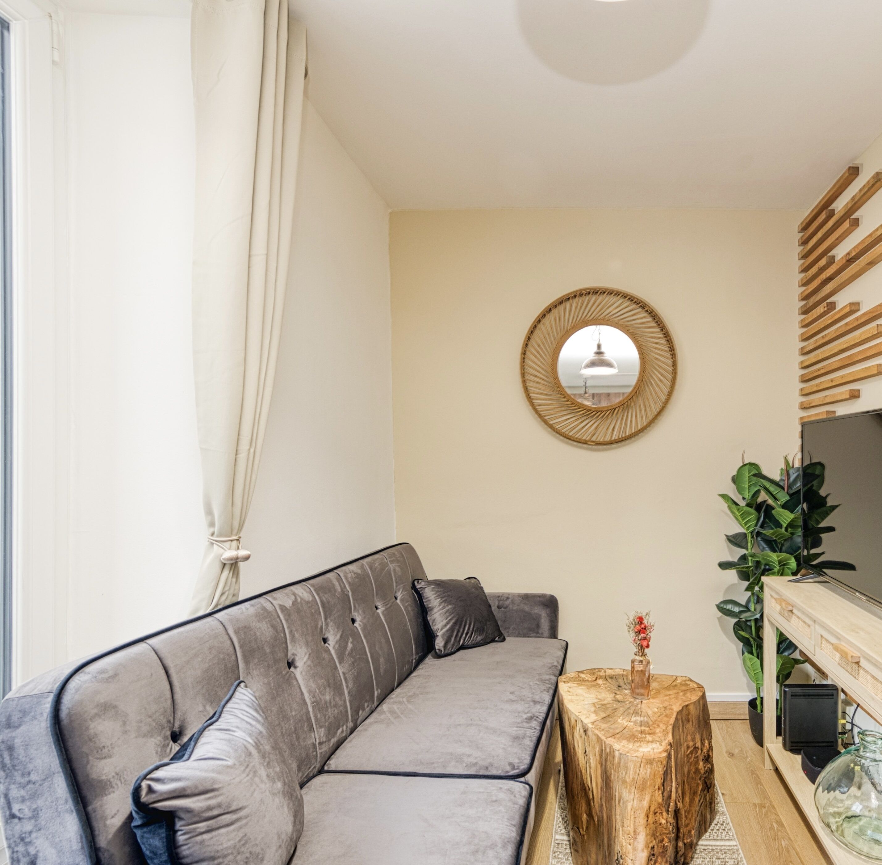 🏡 Moment of sweetness at the foot of the thermal baths