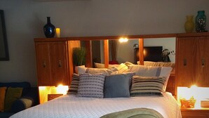 Unclassified image, 3 of 25, button - Quaint Pond Suite for 2 • Clean • Cozy • Private • 25 miles to Traverse City (Fife Lake)