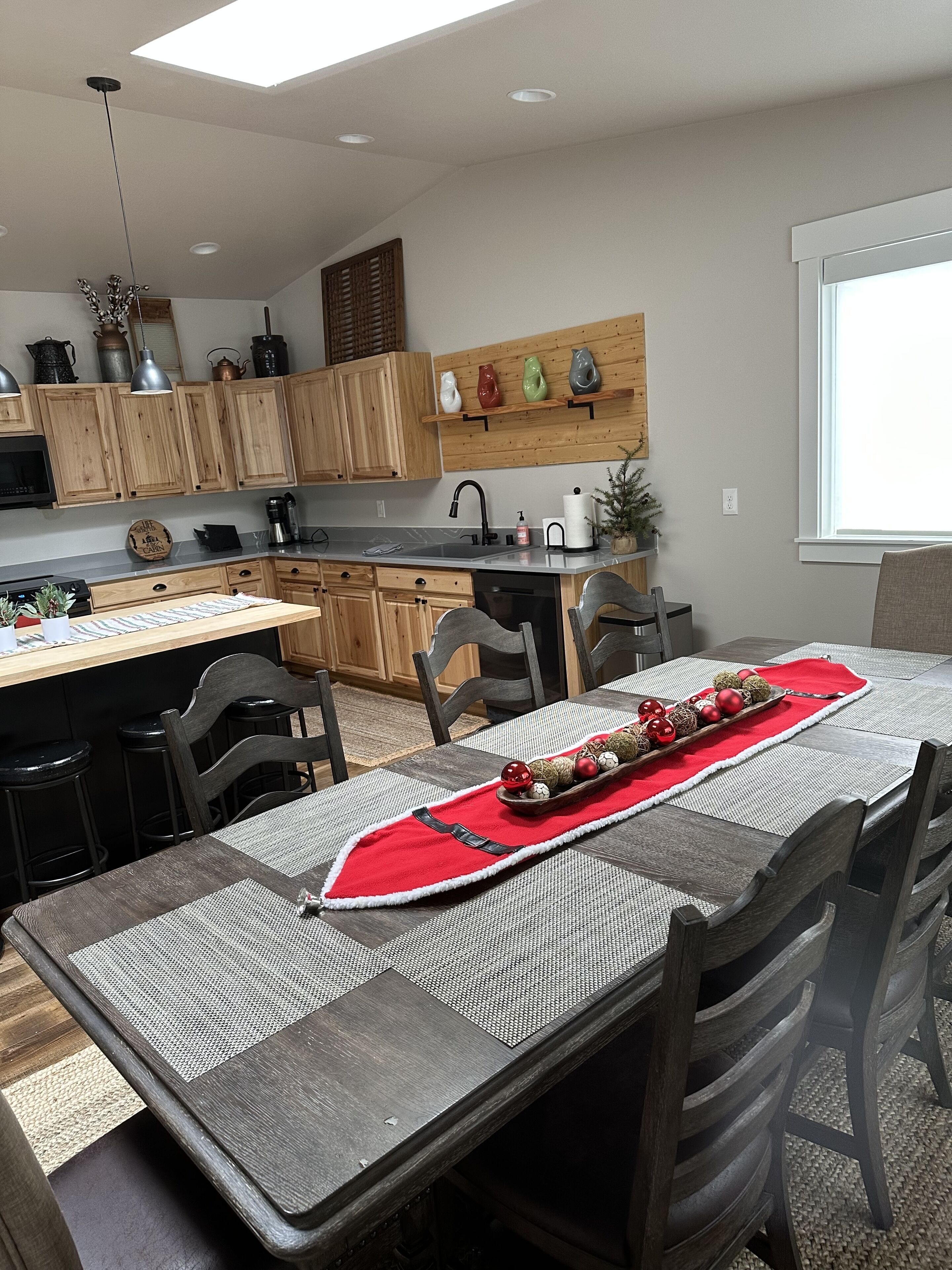 Timberline Retreat at Packwood / Mt. Rainier / White Pass