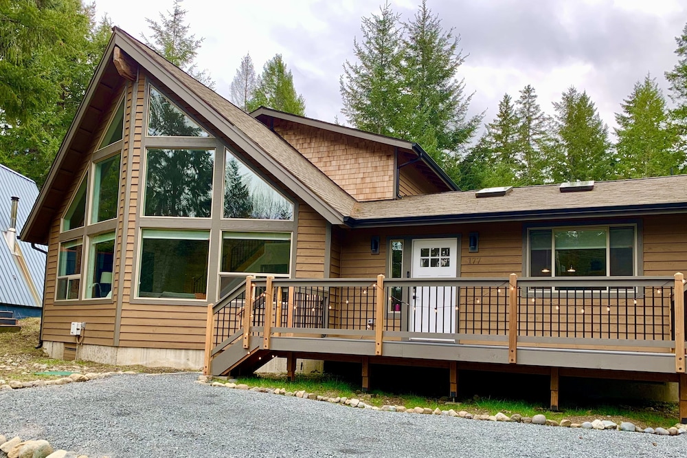 Timberline Retreat at Packwood / Mt. Rainier / White Pass