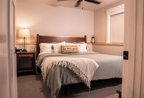 3 Schlafzimmer, Reisekinderbett, WLAN, Bettwäsche