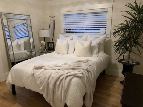 CHARMING HOME Close to Nature and City