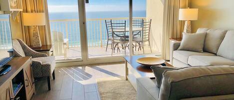 Smart TV, DVD player, foosball, table tennis