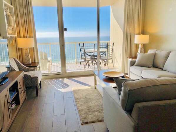 Smart TV, DVD player, foosball, table tennis