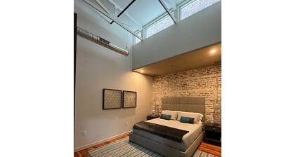 GORGEOUS 2 BR on MAIN #4