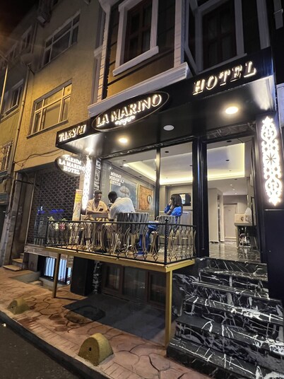 Taksim La Marino Hotel