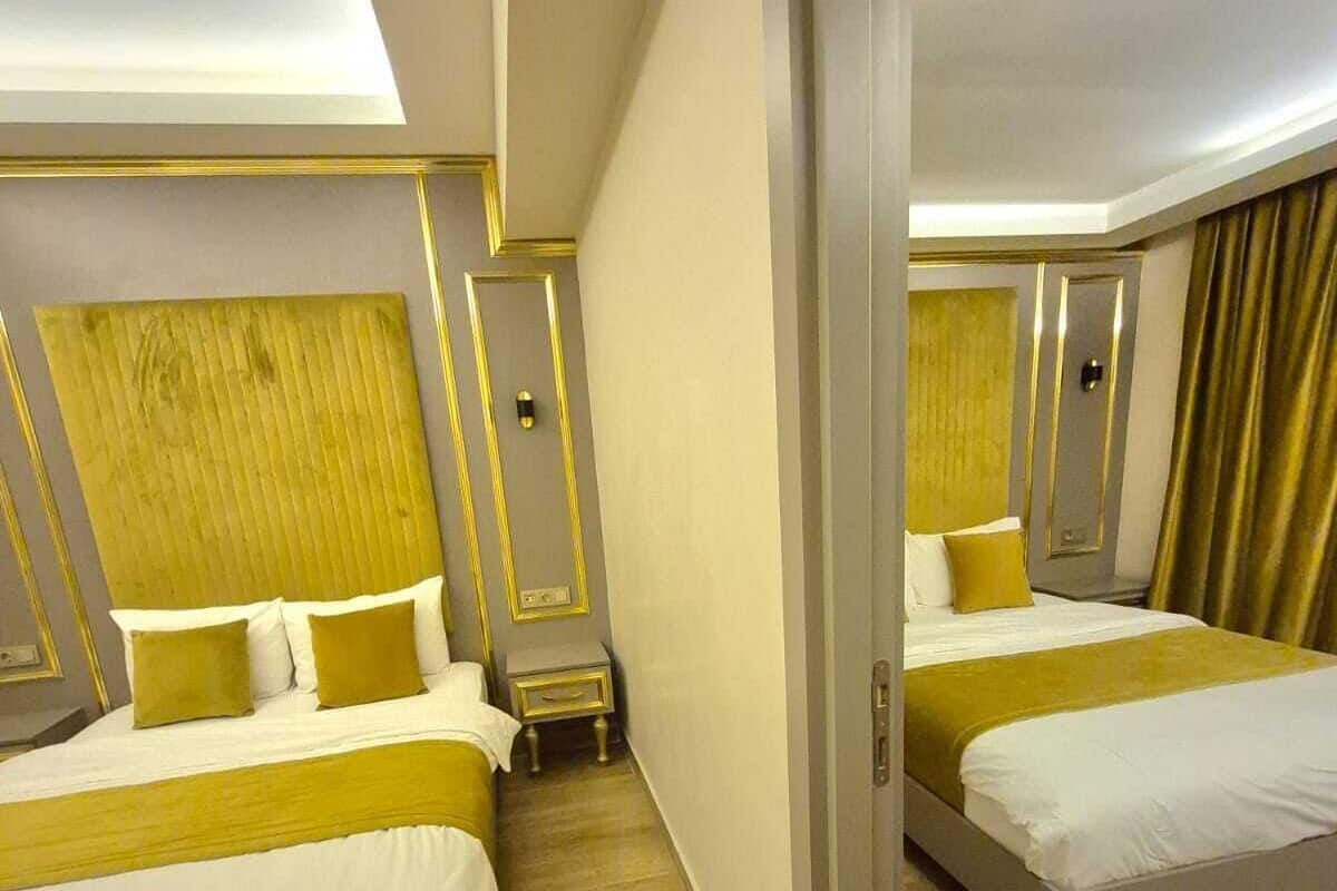 Comfort-Zweibettzimmer | Hochwertige Bettwaren, Zimmersafe, Schreibtisch