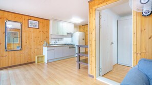 Basic Room, 3 Bedrooms (Jayeon minbak)